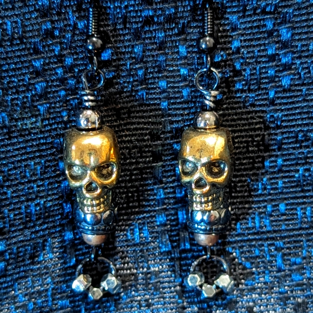 Halloween Gold/Silver/Bronze Skull Dangle Earrings